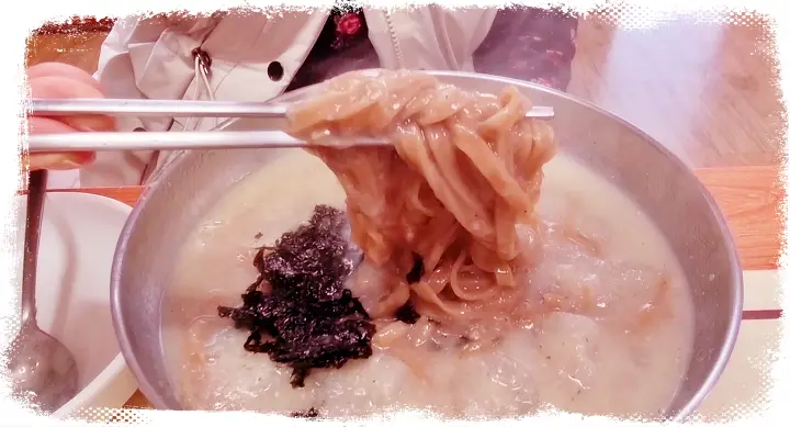 굿모닝대한민국라이브 19년 노포 도토리옹심이 손 칼국수 건진호박국수 곰탕 강원 원주 맛집