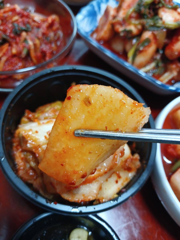 한촌설렁탕 석박지