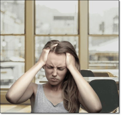 생리전 증후군 여성