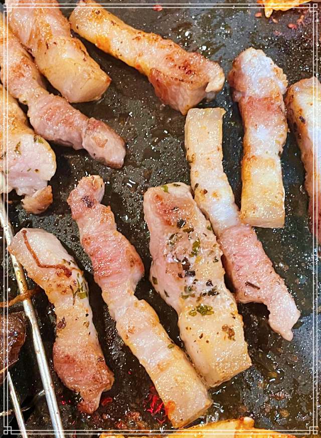 창원 도계동 맛집 엄마가 기른 13가지 무한리필 쌈 채소, 통삼겹살