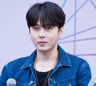 현아 용준형 결혼 나이 소속사