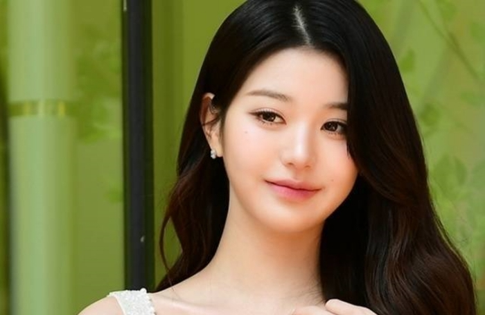 &ldquo;피해자 고통 깨달았다&rdquo; 울먹였지만&hellip;&lsquo;장원영 괴롭힘&rsquo; 탈덕수용소 2심도 징역 4년 구형