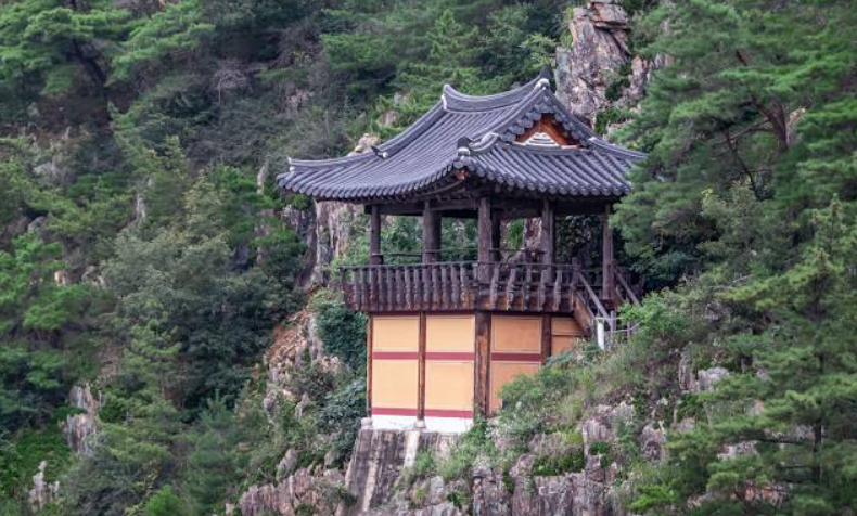 구미의 금오산 이미지