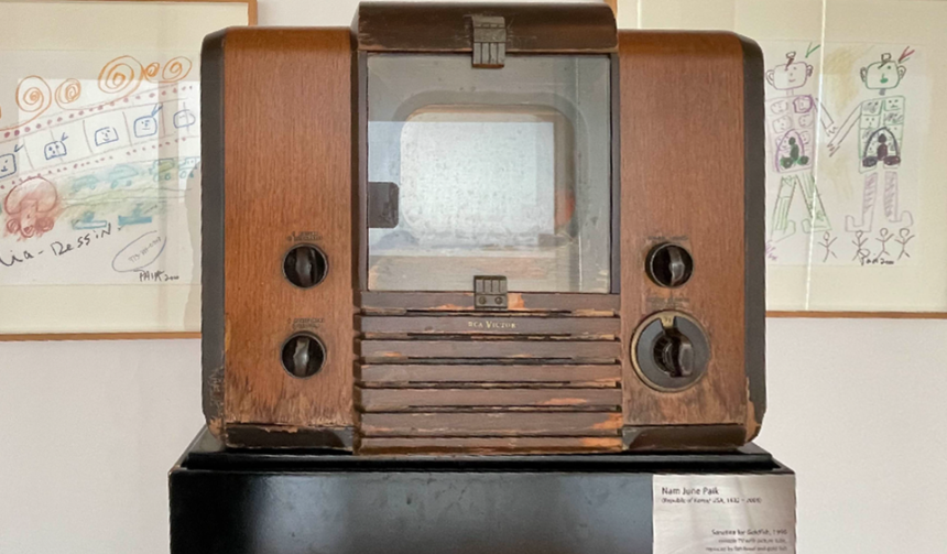 제2관 현대 미술 전시-백남준4