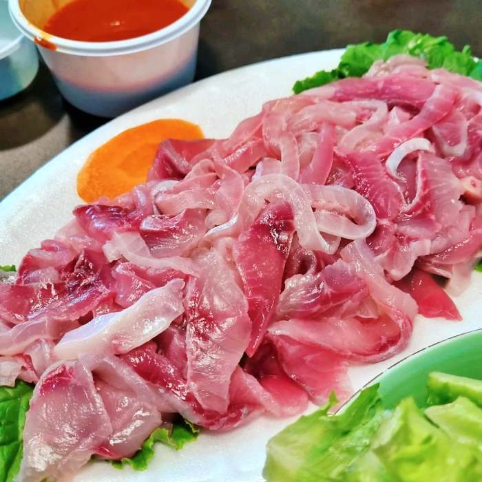 20년 단골은 기본 입소문 난 향어 회 향어회 향어매운탕 전주 맛집 추천 생방송투데이 자족식당