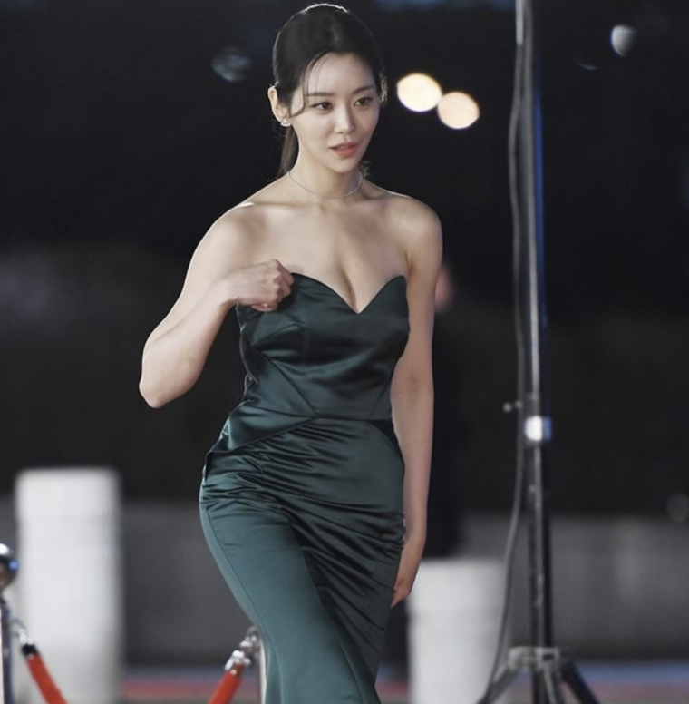 차주영 볼륨감