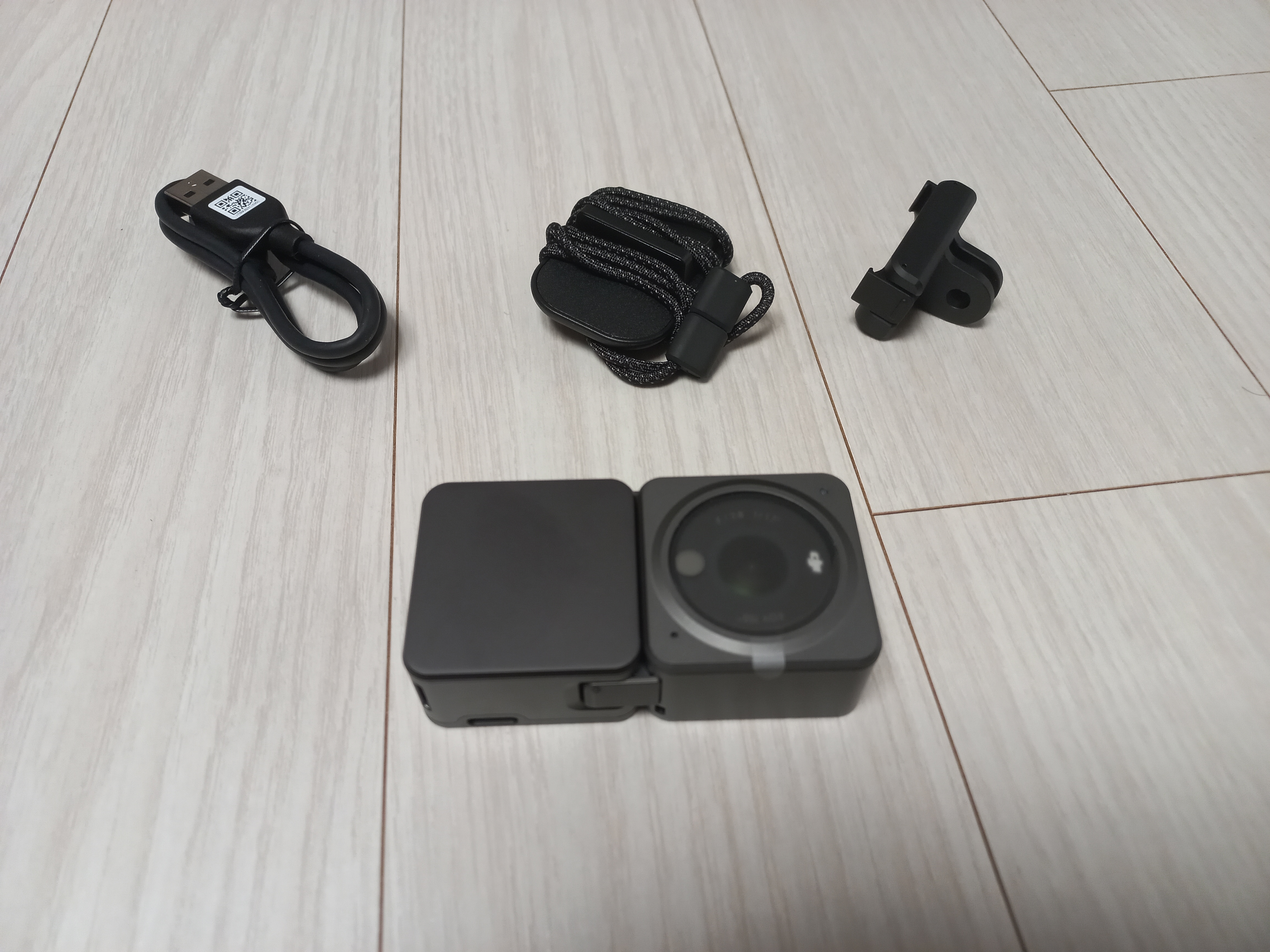 DJI 액션2 구성품