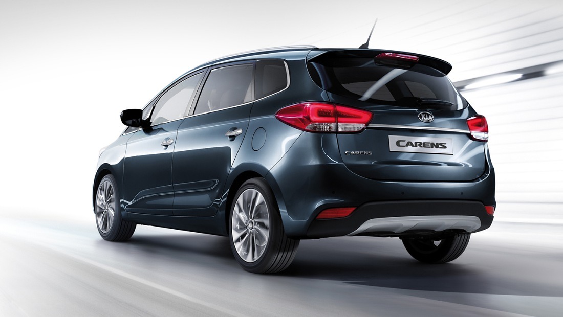 2018년식 더 뉴 카렌스 후면 사진