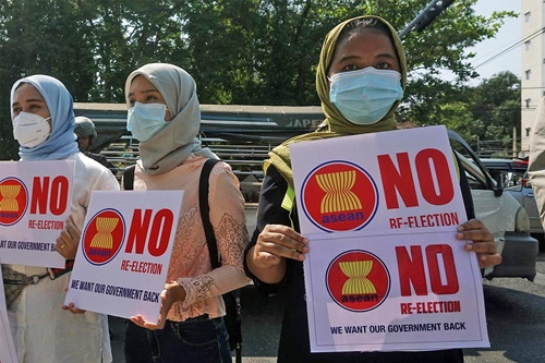 미얀마 쿠데타 이유 이미지 입니다.