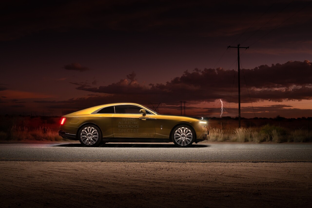 롤스로이스&#44; 첫 전기차 &#39;스펙터&#39;