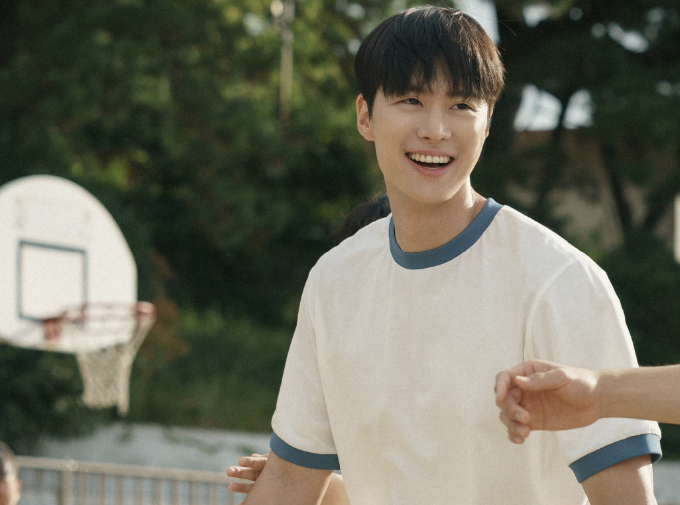 고백의 역사 줄거리