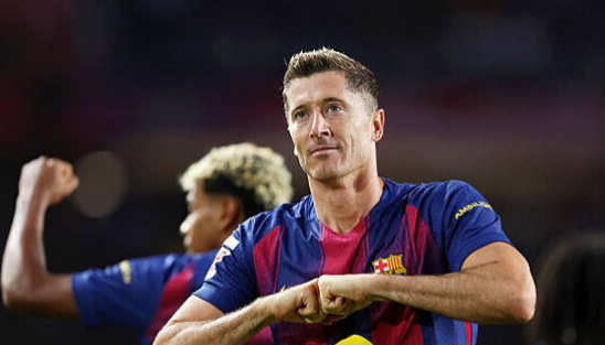 레반도프스키 MLS행 손흥민 경쟁 바르셀로나 재계약 시카고 파이어