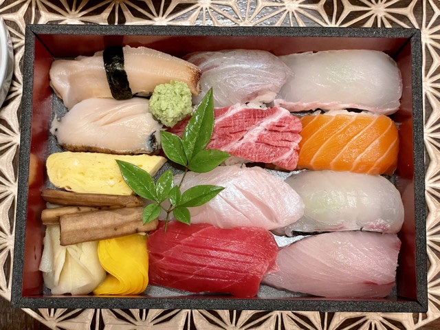 스시난-초밥세트-특선초밥