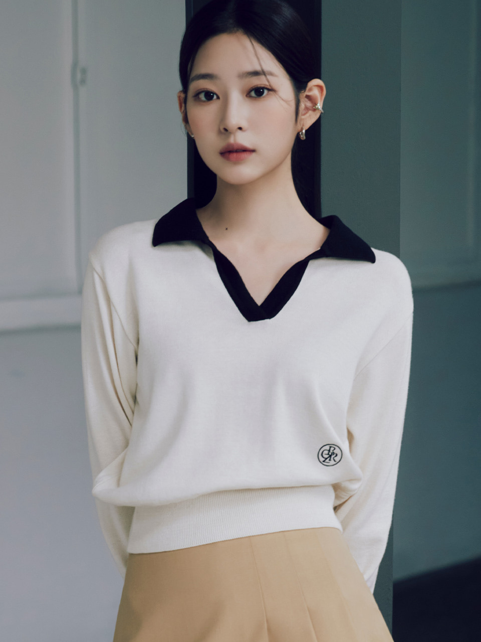 시티브리즈 CITYBREEZE 22FW 배색 카라 니트