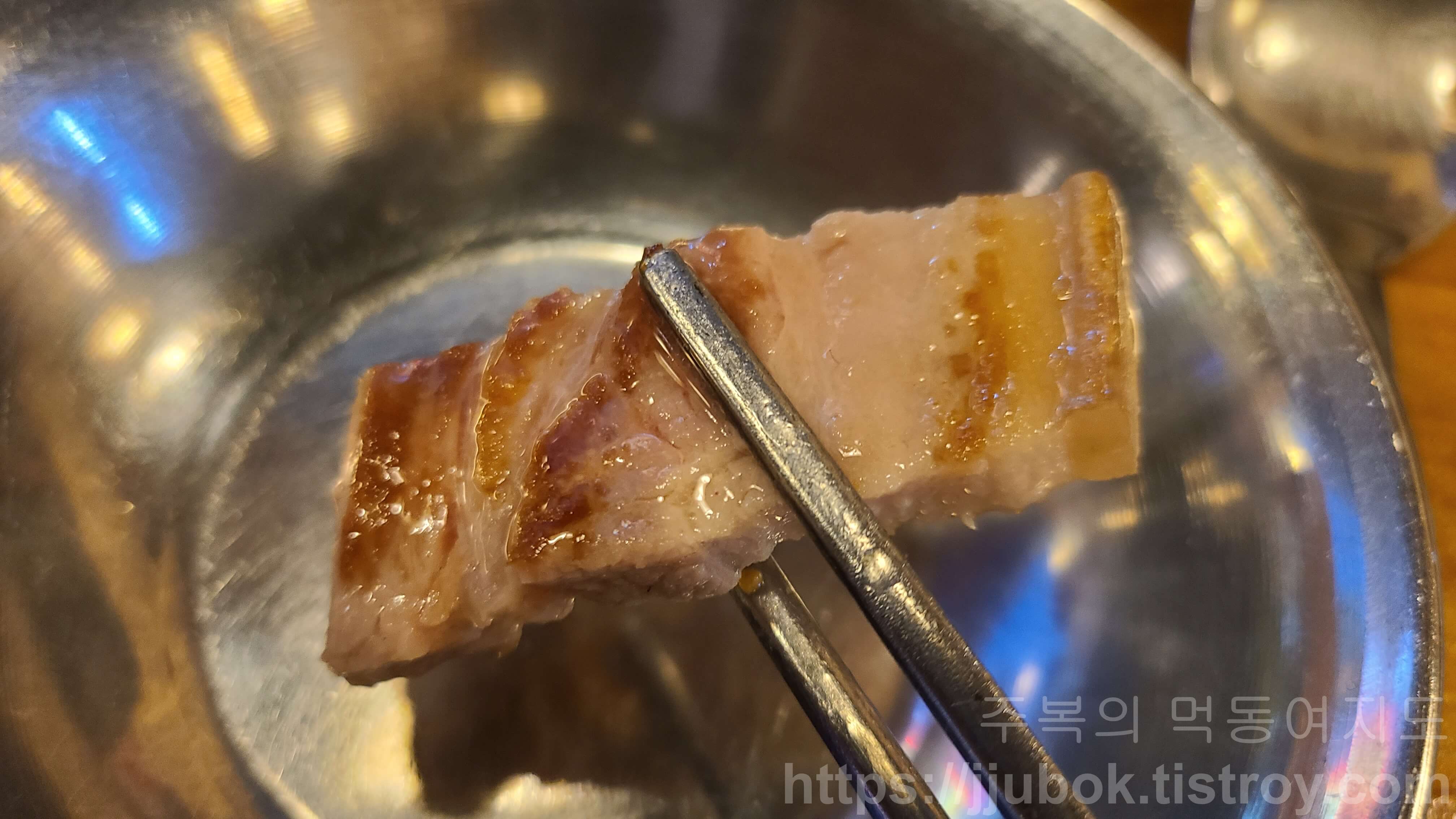 삼식이네고깃집-생오겹살-맛