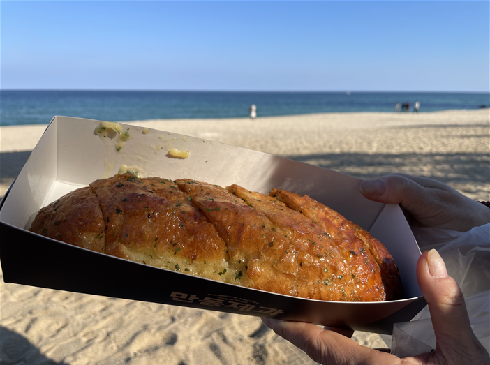 만동제과 만동제과 강릉 강릉 만동제과 마늘바게트 어니언베이글