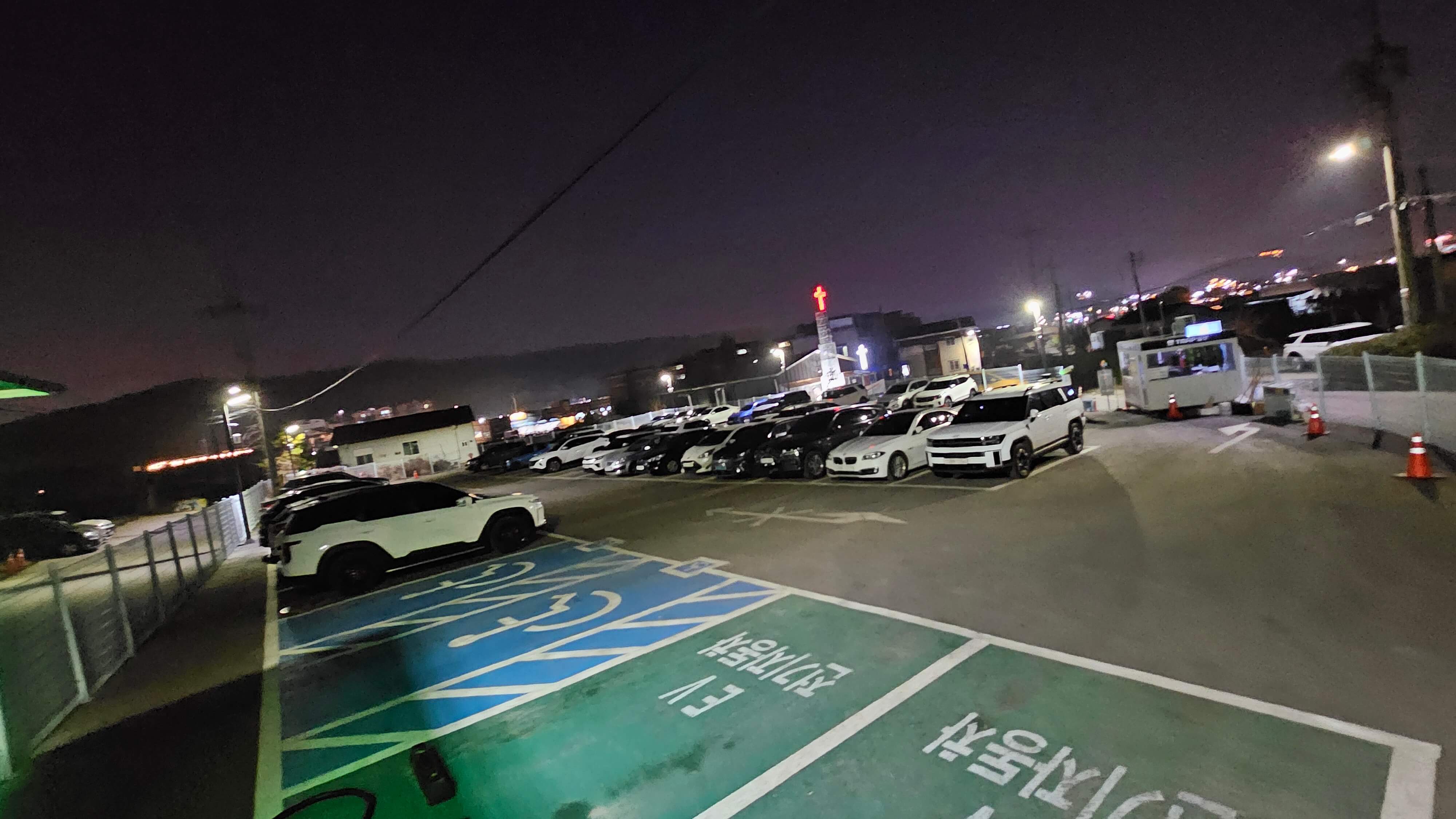 메이드림_1주차장 (대략 40-50대 규모)