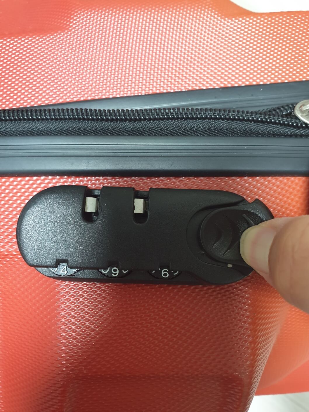 캐리어 비밀번호