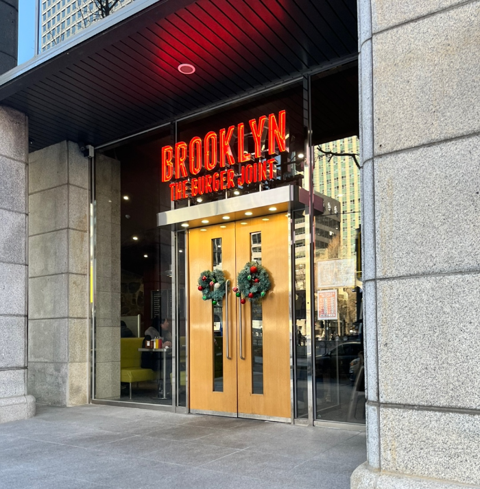 브루클린 더 버거 조인트 청계천점 외부 모습