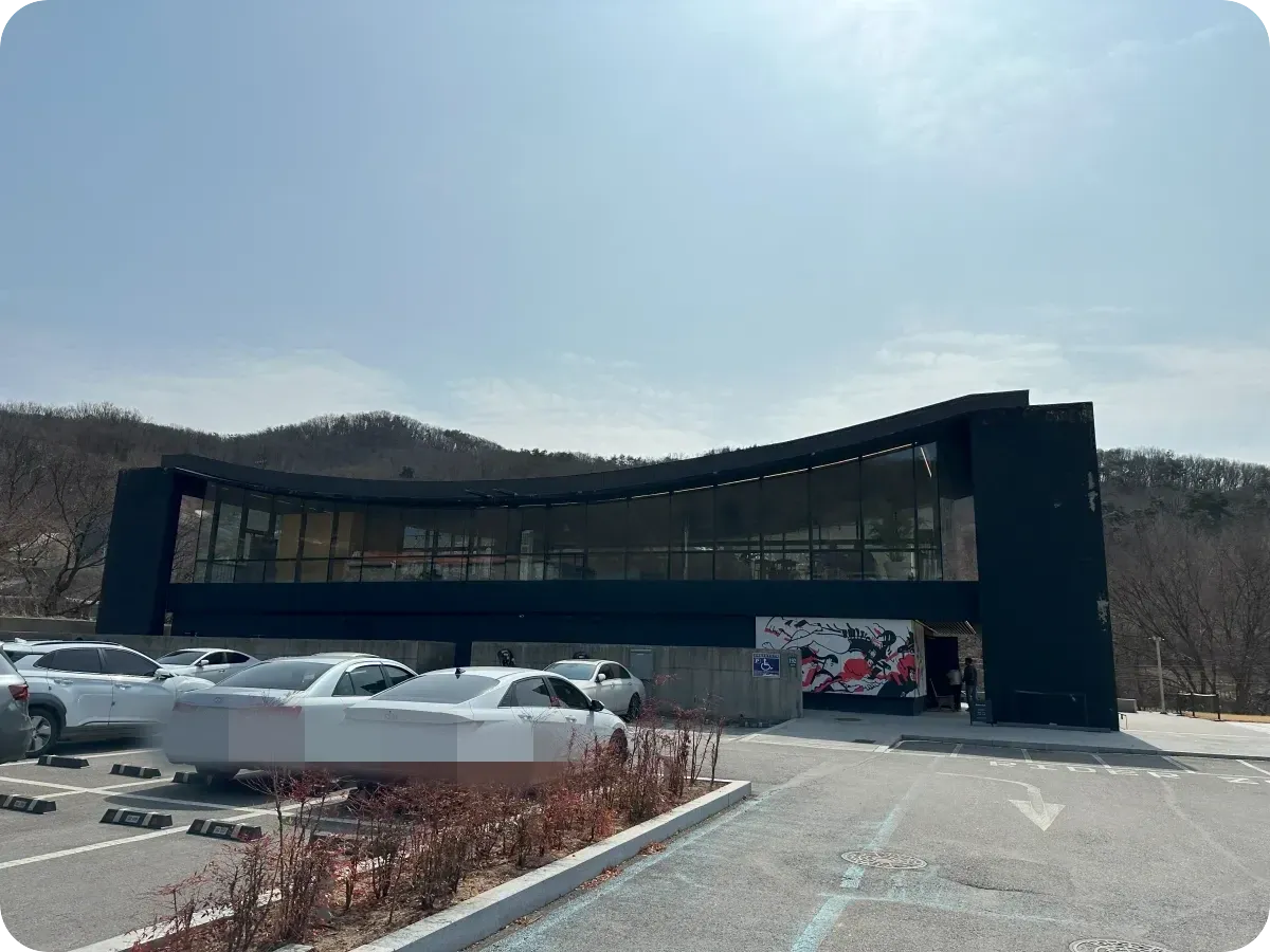 카페 전경