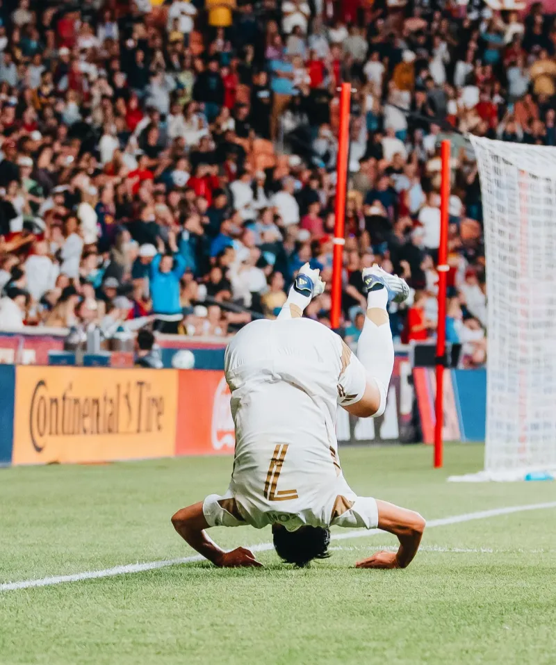 손흥민 LAFC 연봉 2025, 손흥민 연봉, 손흥민 MLS 이적료, 손흥민 MLS 첫 해트트릭, 손흥민 MLS 해트트릭 영상, 손흥민 부앙가 연봉 비교, MLS 최고 연봉 선수 랭킹, MLS 연봉 TOP5, MLS 스타 연봉 비교, MLS 득점왕 부앙가 연봉, 부앙가 LAFC 연봉, 손흥민 부앙가 콤비, 손흥민 글로벌 축구 연봉 랭킹, MLS 이적료 기록, 손흥민 LAFC 유니폼 판매, 손흥민 슈퍼스타 위상, LAFC 손흥민 해트트릭, MLS 브랜드 효과, 손흥민 축구 기록, 손흥민 하이라이트