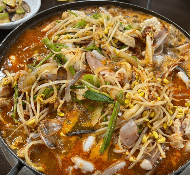 생생정보통 해물곱창전골 강원도 인제 우와한 식당