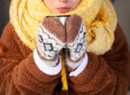 수족-냉증-손발이-차가운-이유-원인-2