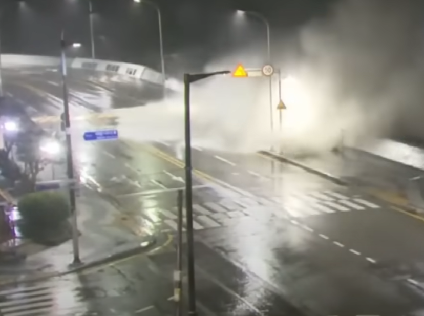 마린시티 방파제 유튜버