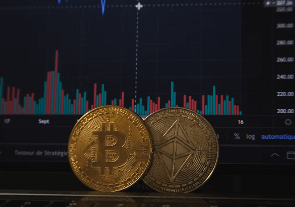 2025 하반기 ETF: 방산·우주 vs. 차세대 유망주