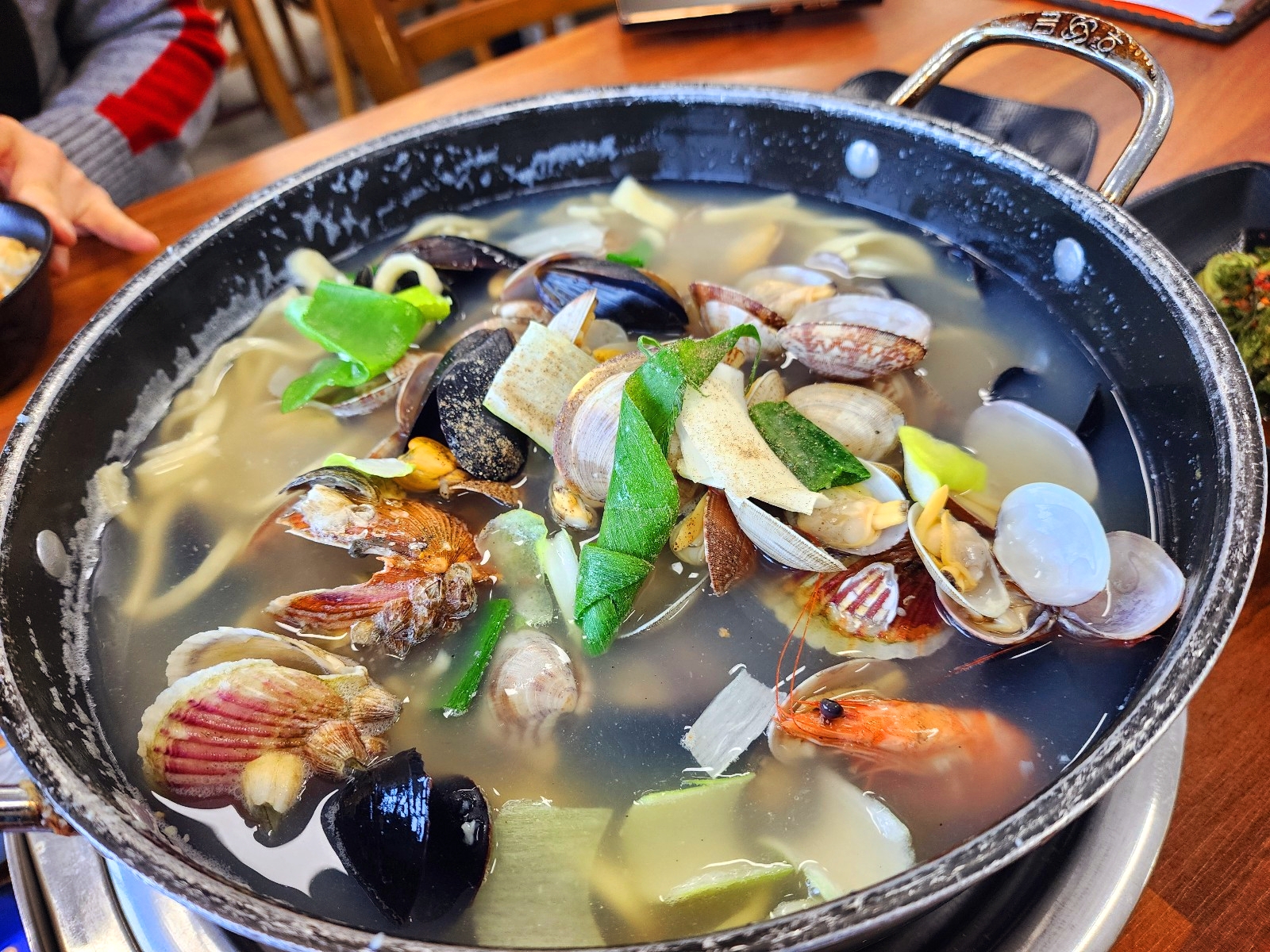 바닷속 칼국수