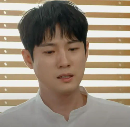 배우-서준영-사진