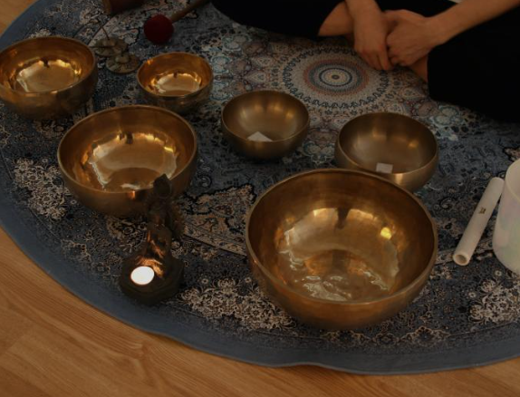 다양한 크기의 싱잉볼