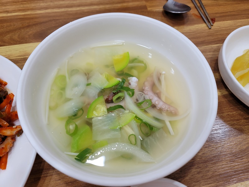 송학낙지회관 - 연포탕