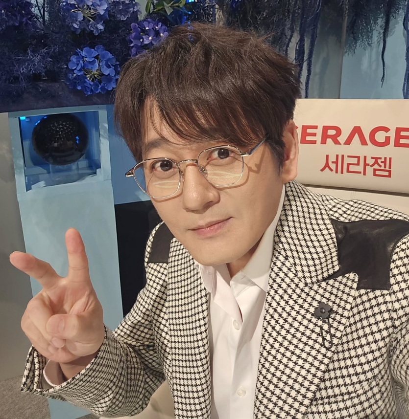 신승훈-동안외모