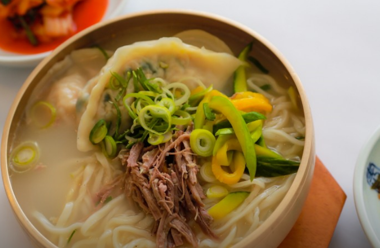 안국역-맛집-깡통만두