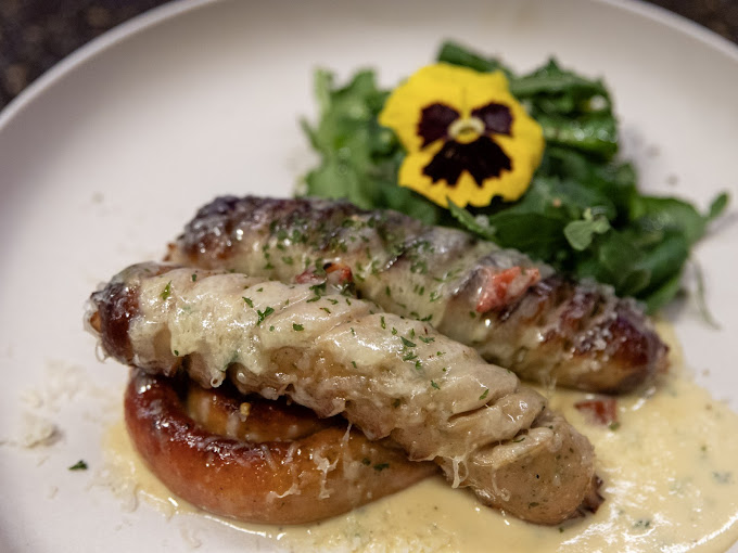 성수동 이색 술집 '캬바레 성수'