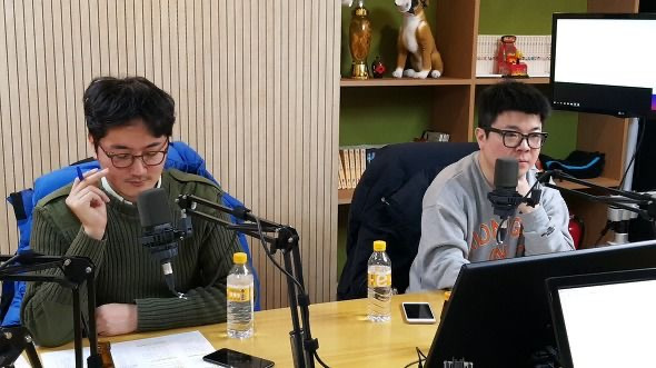 최욱 더 라이브 폐지 논란