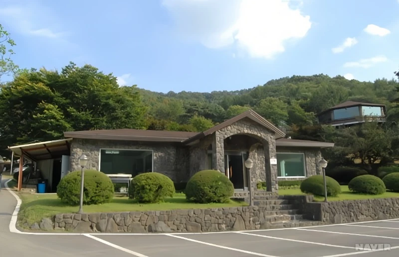 추석 전통주 선물세트&amp;#44; 추석 부모님 선물 추천&amp;#44; 추석 선물 아이템&amp;#44; 프리미엄 막걸리 추천&amp;#44; 성시경 막걸리&amp;#44; 성시경 막걸리 와디즈&amp;#44; 청산녹수 막걸리 세트&amp;#44; 느린마을 막걸리 선물세트&amp;#44; 안동소주 명인 선물세트&amp;#44; 박재서 명인 안동소주&amp;#44; 청와대 안동소주&amp;#44; 아황주 구매처&amp;#44; 아황주 예약 방법&amp;#44; 술담화 전통주 박스&amp;#44; 전통주 구독 서비스&amp;#44; 온라인 전통주 구매&amp;#44; 추석 선물세트 추천&amp;#44; 황금연휴 추석 선물&amp;#44; MZ세대 술 선물&amp;#44; 고급 전통주 선물&amp;#44; 한국 전통주 추천&amp;#44; 추석 인기 술 선물&amp;#44; 부모님 추석 선물세트&amp;#44; 와디즈 전통주 펀딩&amp;#44; 추석 우리술 추천