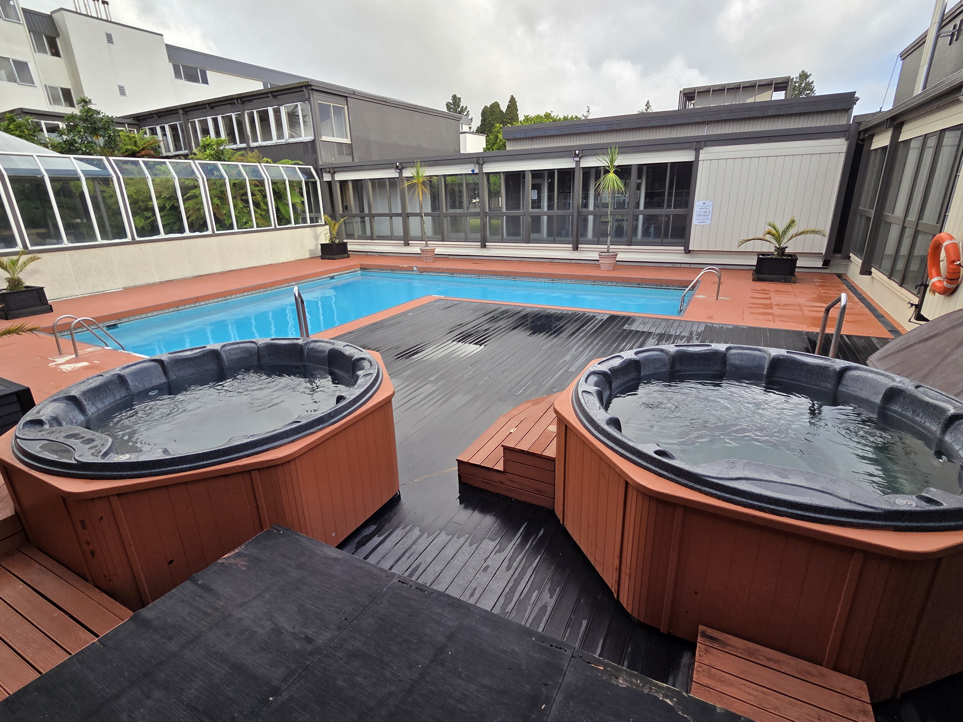 콥튼 호텔 로토루아 수영장 2