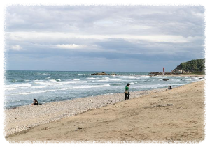 낙산해수욕장 바로 옆에 위치한 정암해수욕장