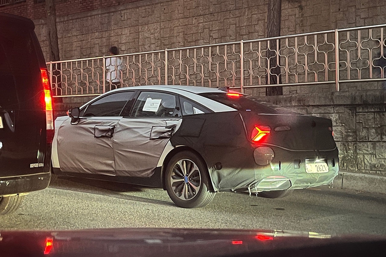 기아 K8 페이스리프트 위장막 테스트카