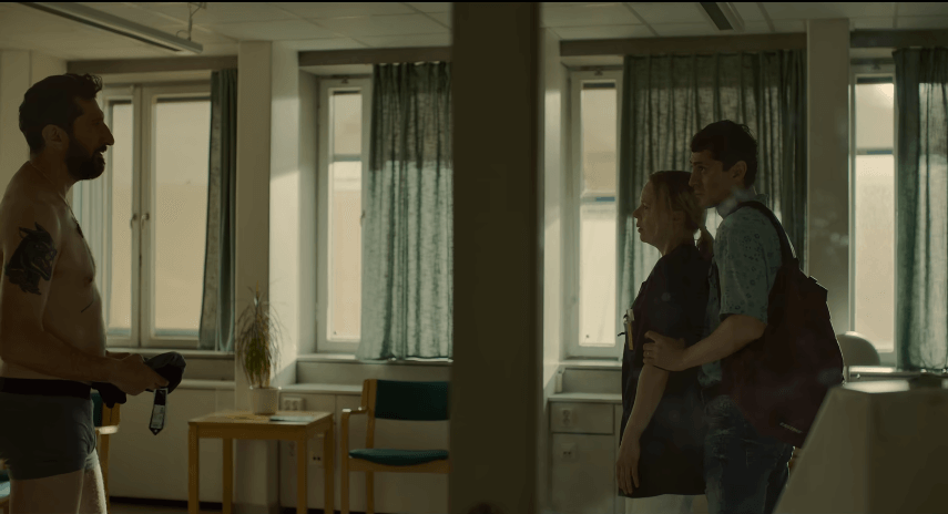 하루 반의 시간 스틸 샷