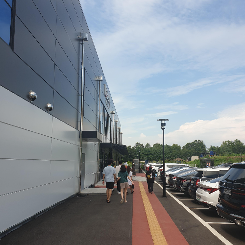 임종호 커피 파주점 (feat. 파주 모드니 본점)_파주 모드니 본점 입구