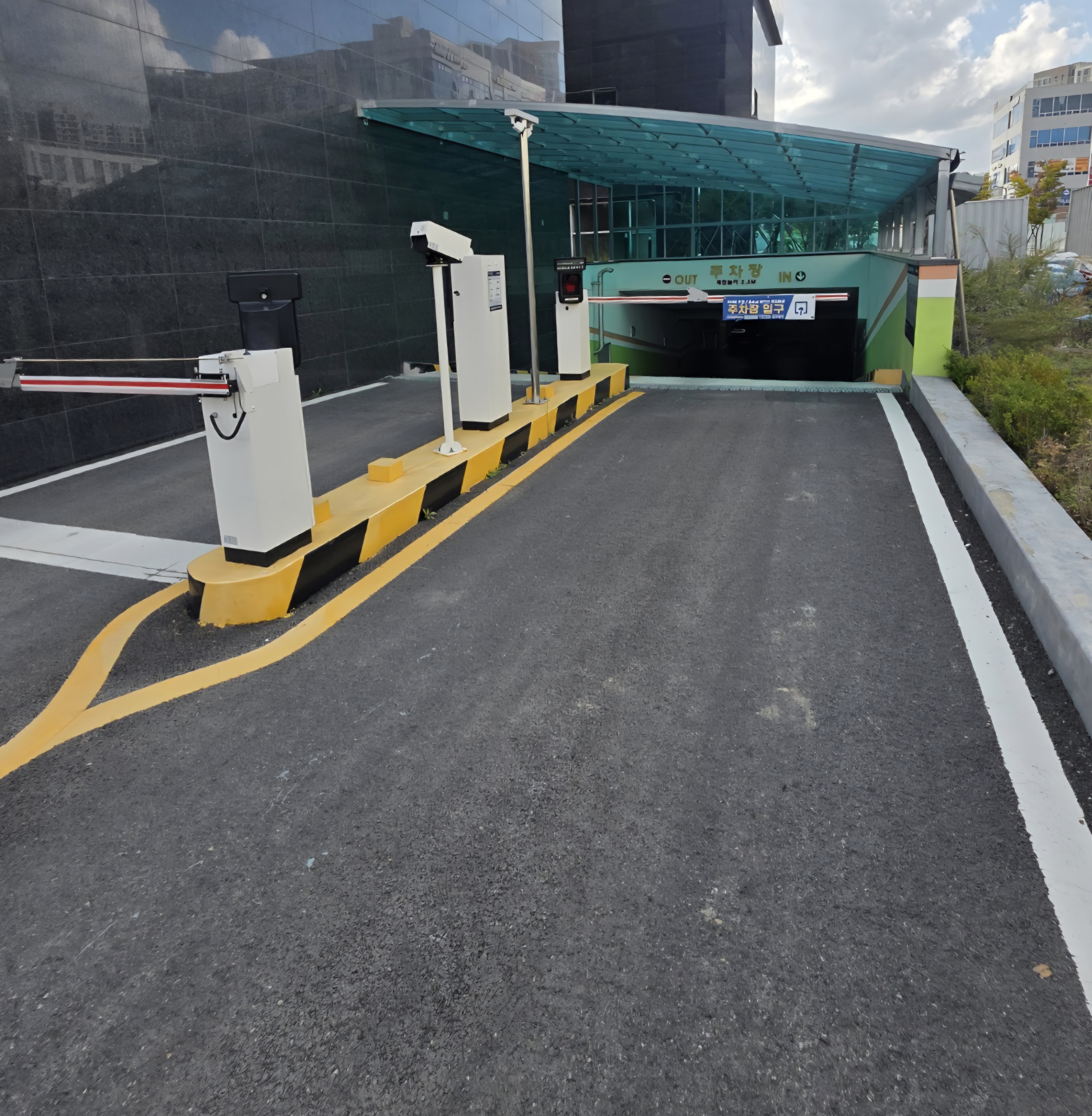 자동-입출차-시스템입니다.