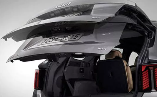 쏘렌토 페이스리프트 뒷문