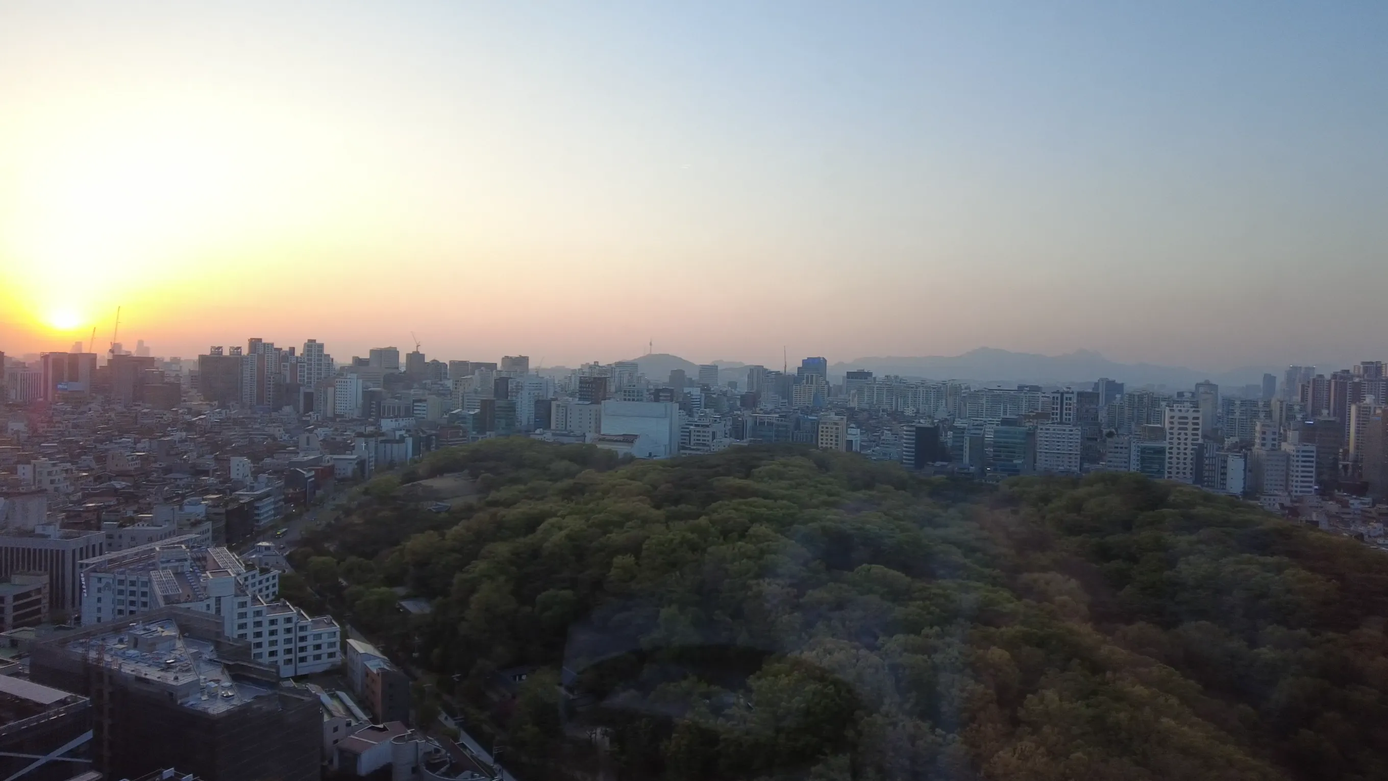 L7-강남-바이-롯데-호텔-스탠다드-더블룸-선정릉뷰-1