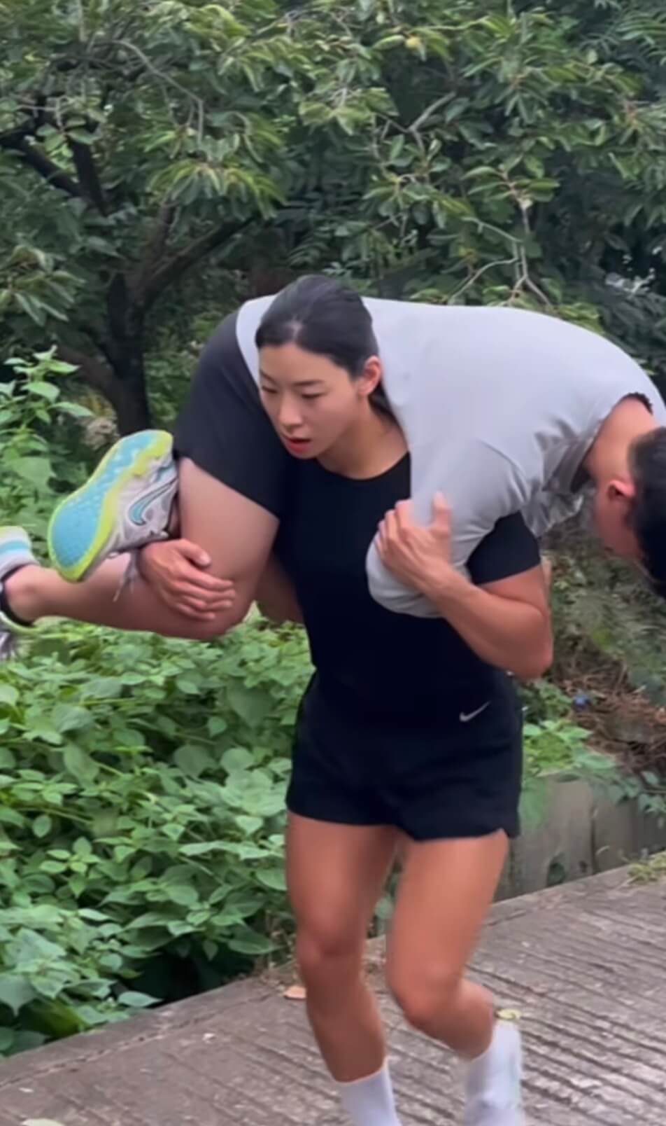 운동하는 장은실