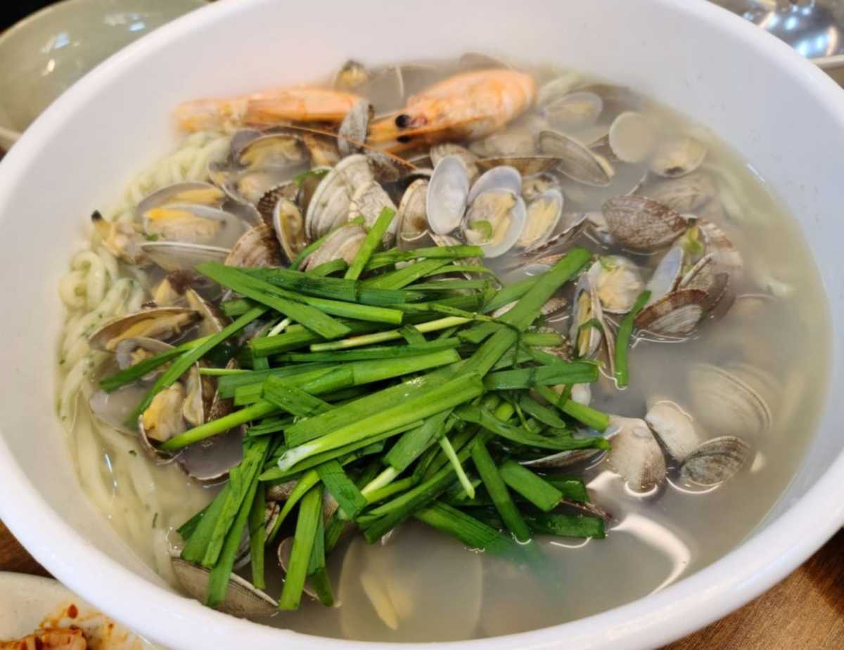 칼국수 맛집 TOP 5 (맛집부추해물칼국수)