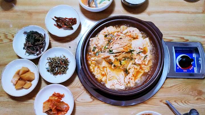 식객 허영만 백반기행 임백천 편 촌두부전골 들기름 두부구이 순두부 손두부 양구 맛집 소개