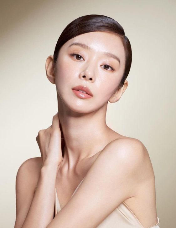 이주빈 나이 프로필 키 다리 화보 인스타 멜로가체질 레전드 과거 출연작